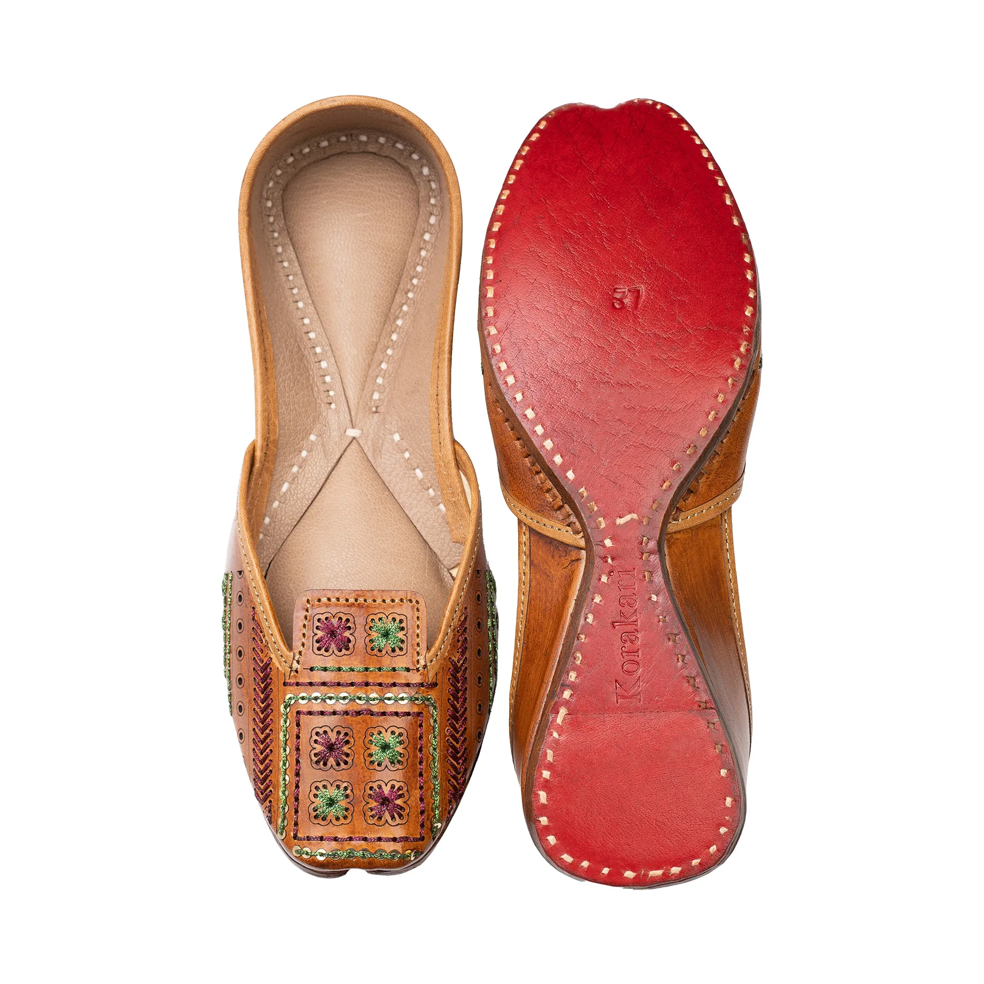 Artsy Tan Women's Kolhapuri Leather Jutti