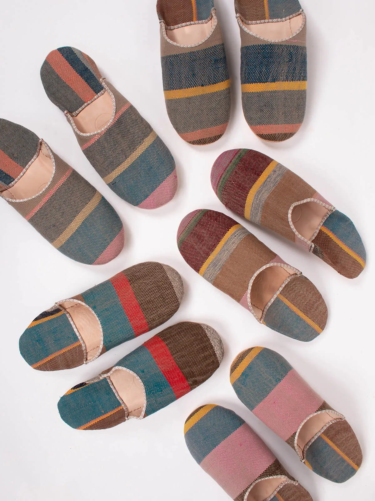 Moroccan Boujad Basic Babouche Slippers, Camel Stripe