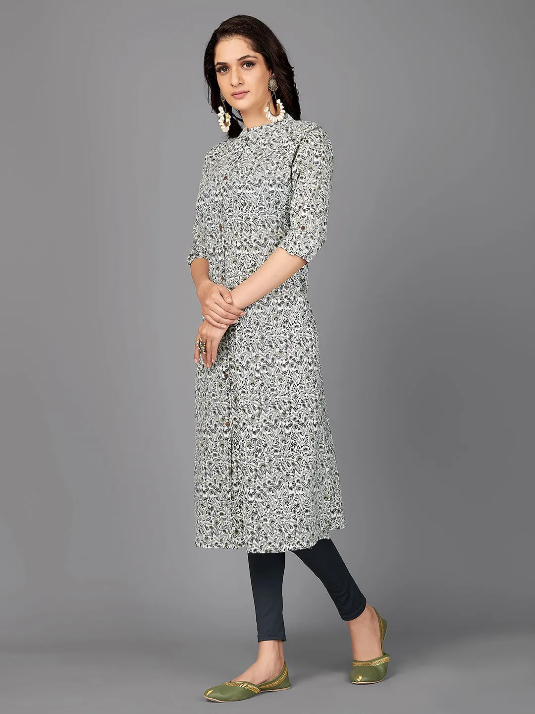 Women'S  A-Line Cotton White Stitched Kurta With Multiple Slit