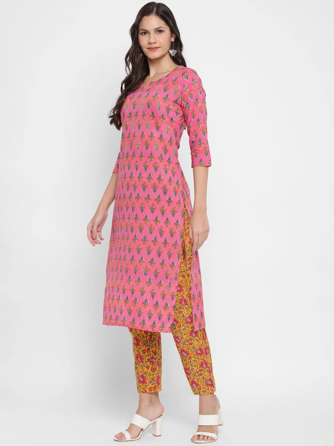 Women'S Embroidered & Printed Straight Cotton Pink Kurta With Pant