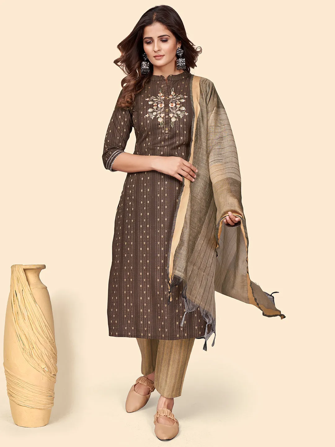 Women'S Print & Embroidered Straight Cotton Blend Brown Stitched Kurta Pant With Dupatta