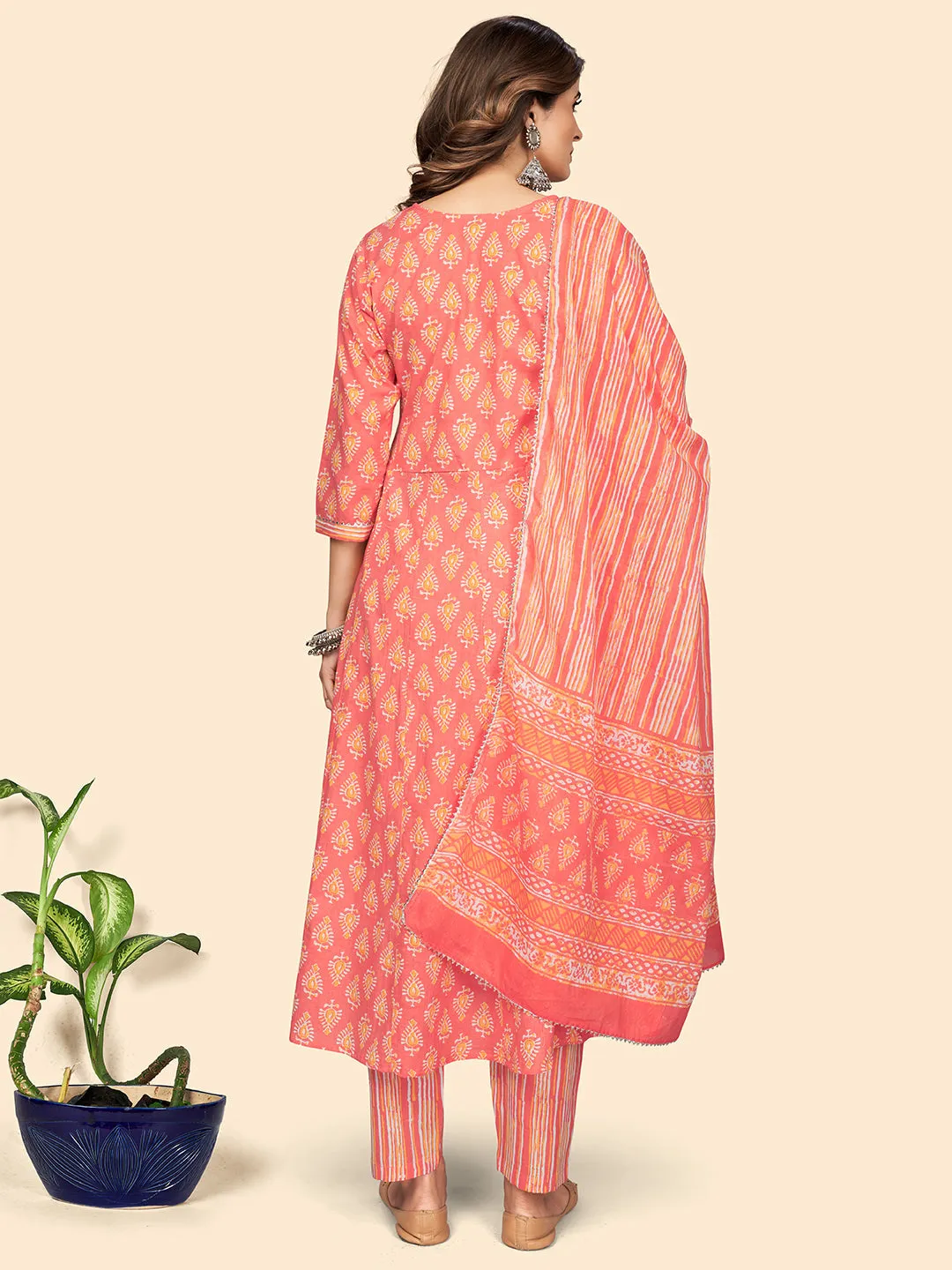 Women'S Print & Gota Patti Anarkali Cotton Coral Stitched Kurta Pant With Dupatta