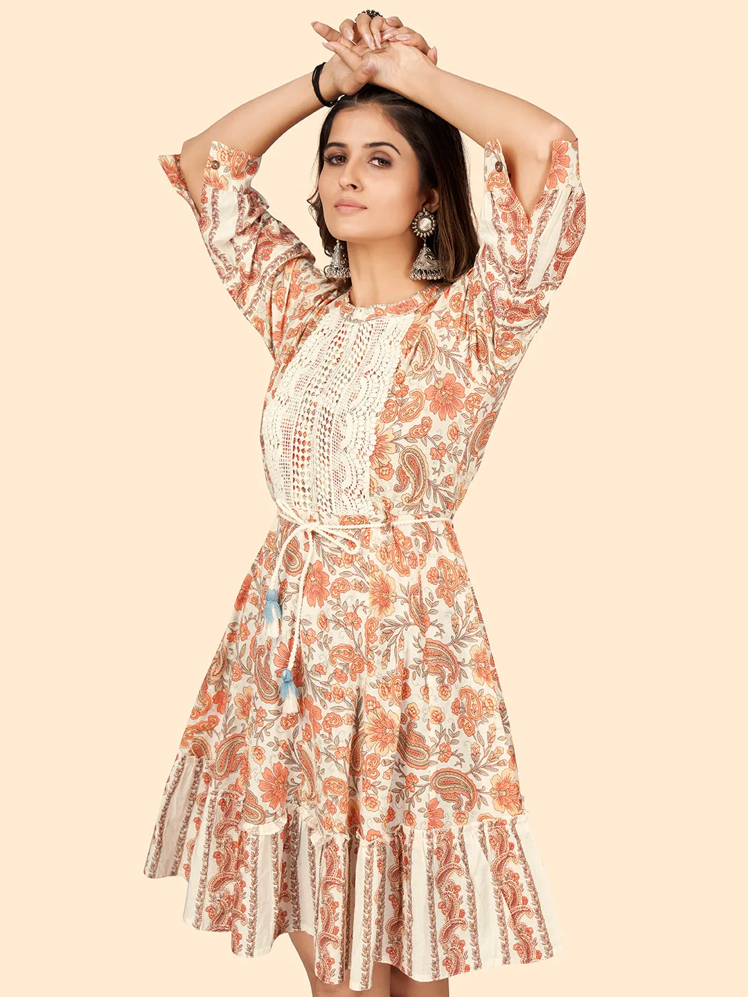 Women'S Print & Lace Work Flared Cotton Cream Stitched Dress