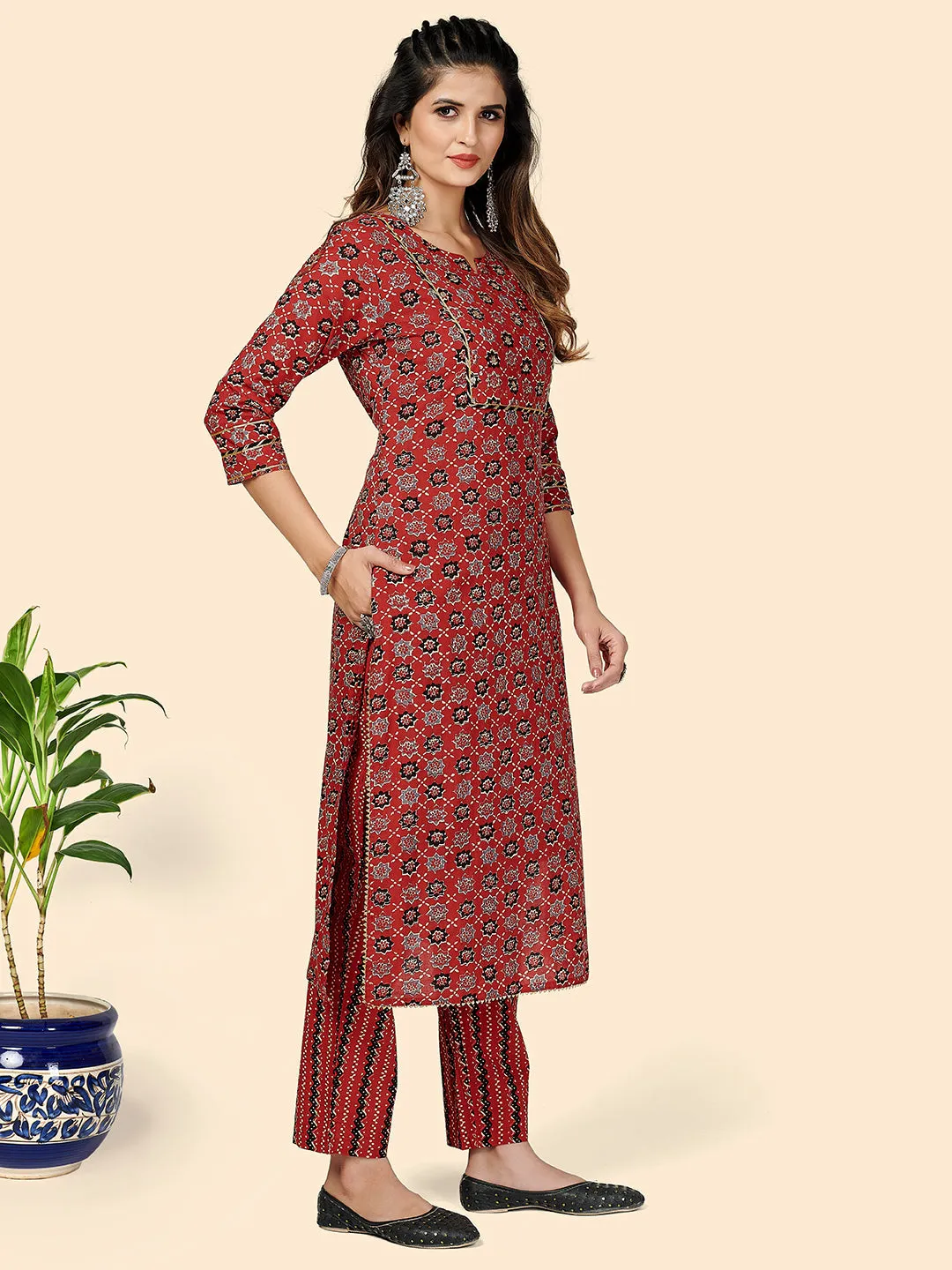 Women'S Printed & Gota Patti Work Straight Cotton Red Stitched Kurta Pant With Dupatta